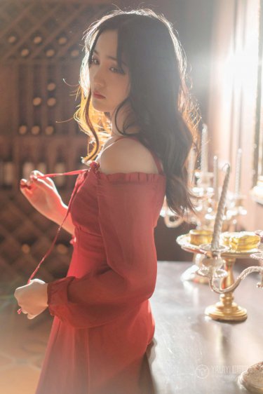 突围换脸